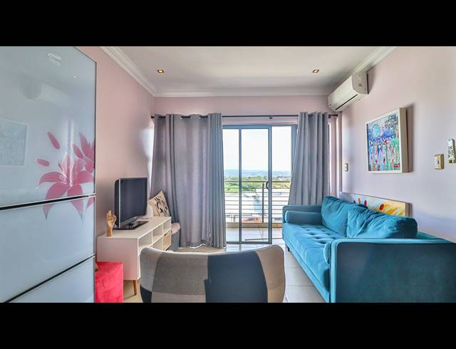 2 BEDROOM APARTMENT FOR SALE IN UMHLANGA RIDGE